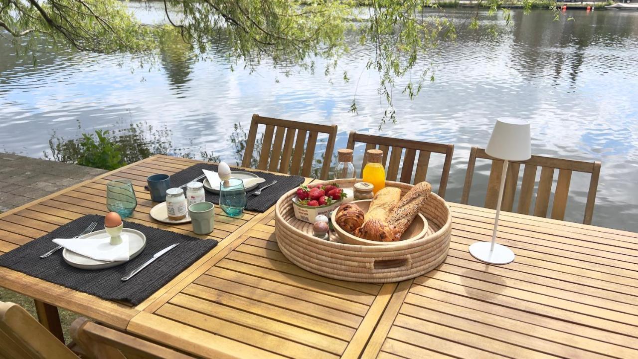 Willa Pieds Dans L'Eau Private Wellness Bordure De Meuse Lustin Zewnętrze zdjęcie
